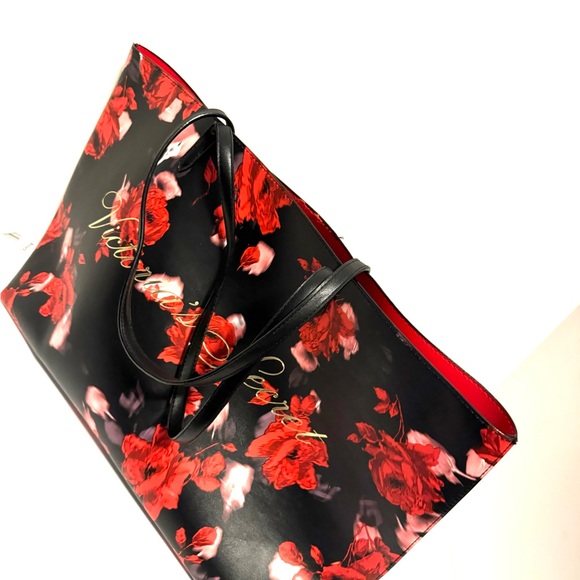 Victoria's Secret Limited Edition 2019 - Picture 10 of 10